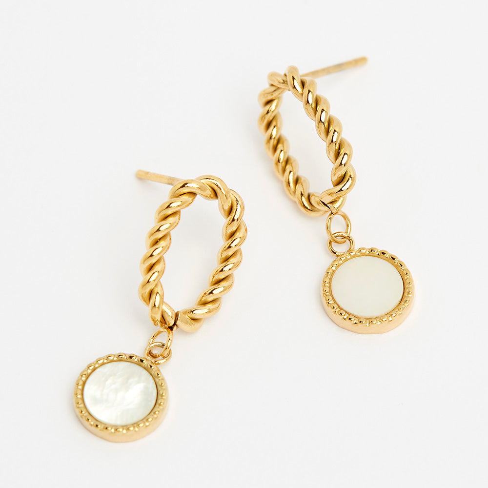 BOUCLES D'OREILLES ACIER CLOU OVAL TORSADE ET PAMPILLE NACREE