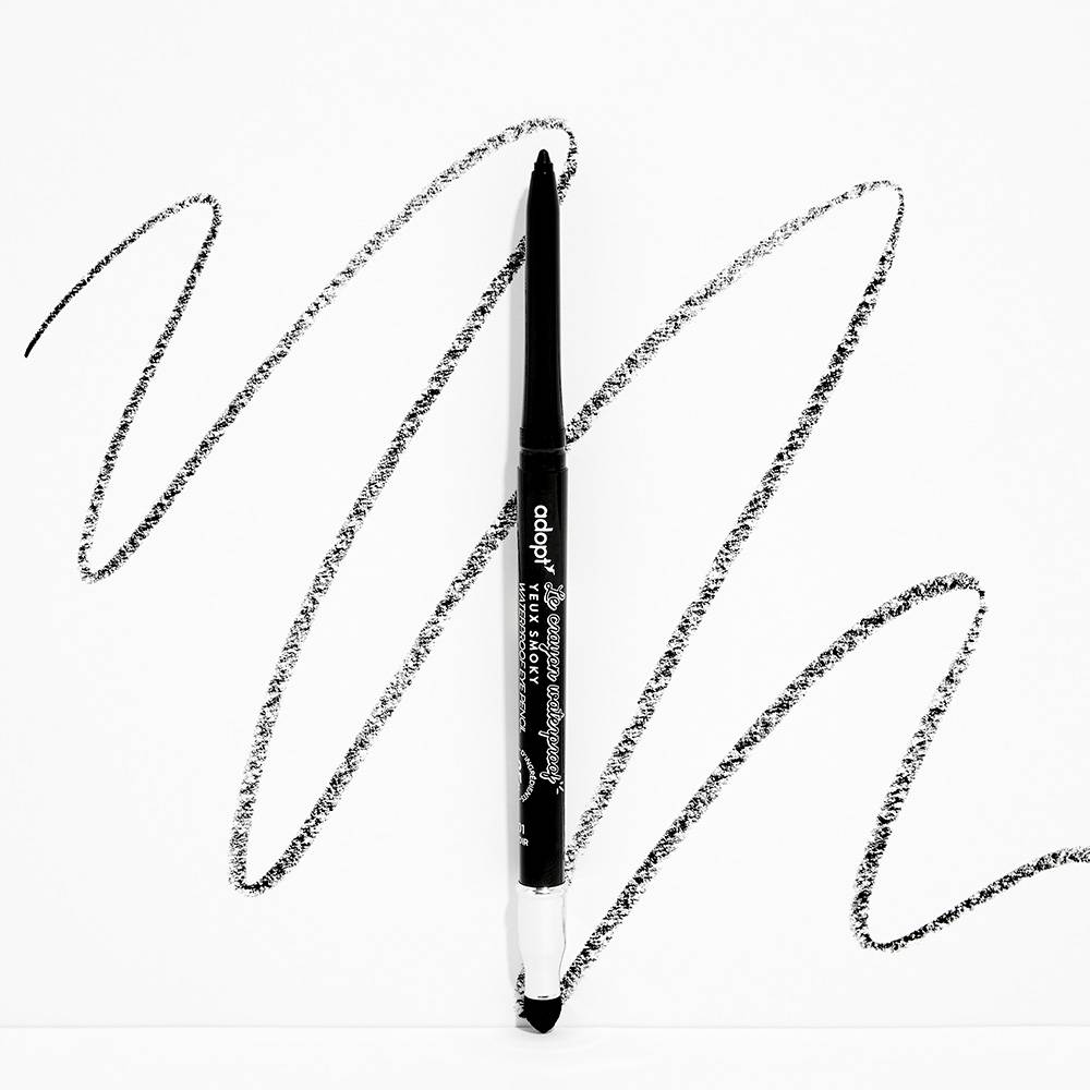 Le noir Crayon pour les yeux
