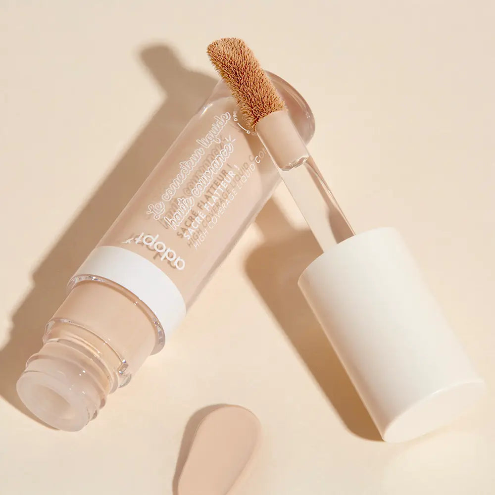Sacré flatteur ! Correcteur liquide haute couvrance