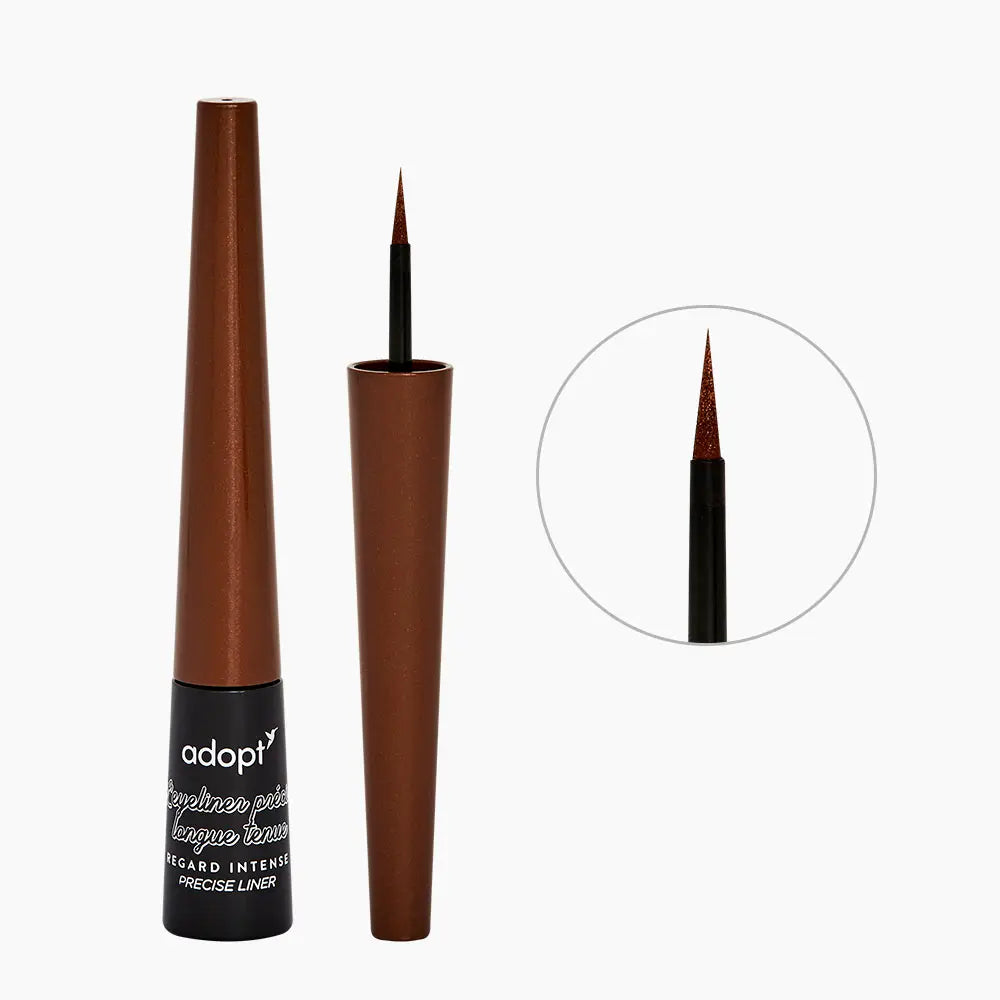 Eyeliner précis longue tenue regard intense