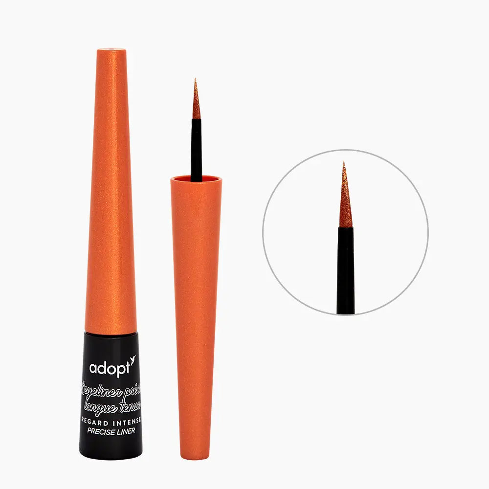 Eyeliner précis longue tenue regard intense