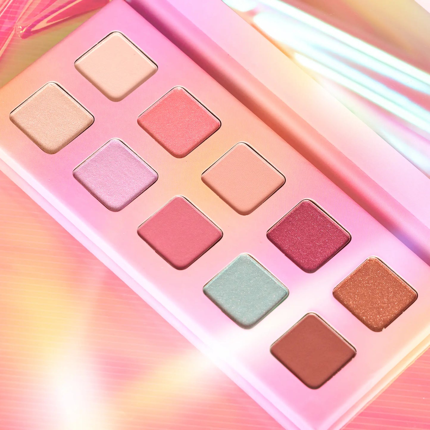 Sweet Summer 10 SHADOWS EYE PALETTE